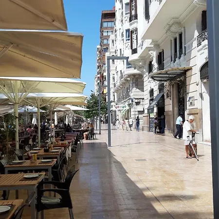 Grande - Castel Star * Alicante